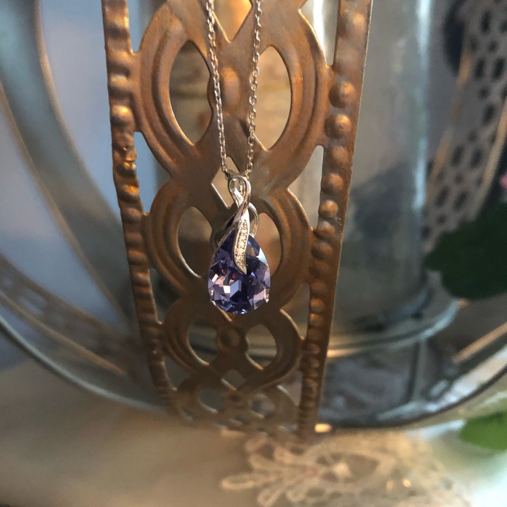 COPY - Xuping Necklace. Crystals from Swarovski.